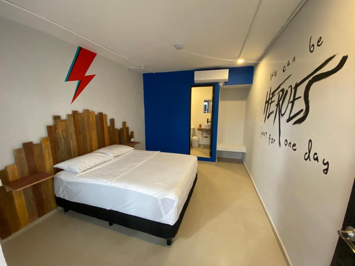 Why Not Rooftop Party Hostel Playa del Carmen Dış mekan fotoğraf
