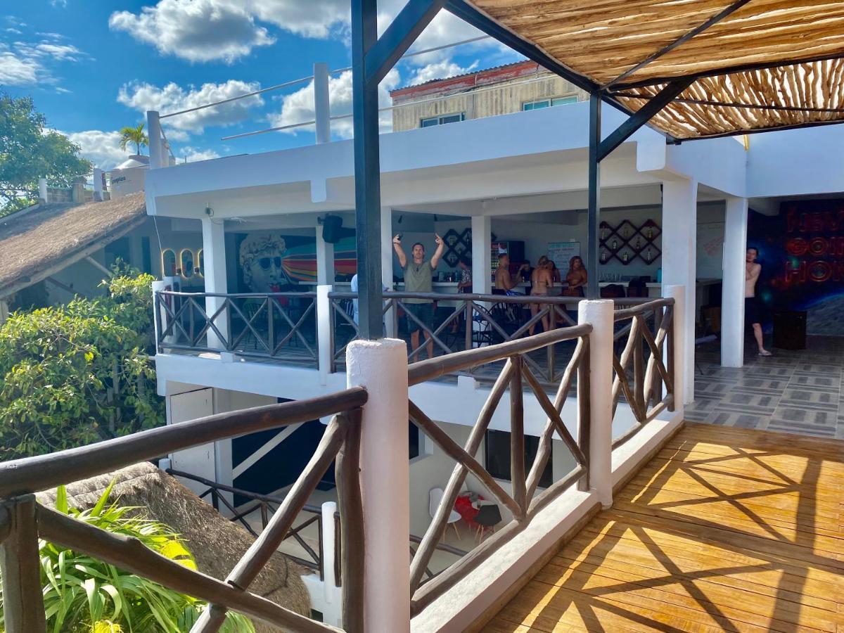 Why Not Rooftop Party Hostel Playa del Carmen Dış mekan fotoğraf